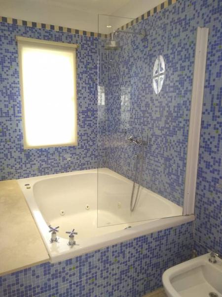 30b