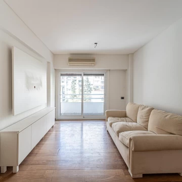 Venta- 4 ambientes a metros de Av. Libertador 