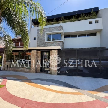 Casa 5 Ambientes en Ramos Mejia