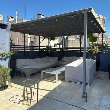 Venta Departamento 5 amb categoría, Terraza y SUM todo sol, plantas y parrilla en Av. Quintana
