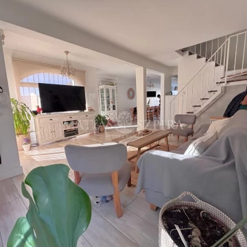 Casa en venta Hurlingham 4 ambientes