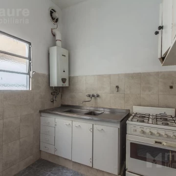 PH en planta baja de 2 ambientes a reciclar en venta en Belgrano