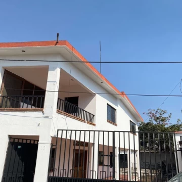 Casa en venta en Cocoyoc Centro. Uso de suelo mixto