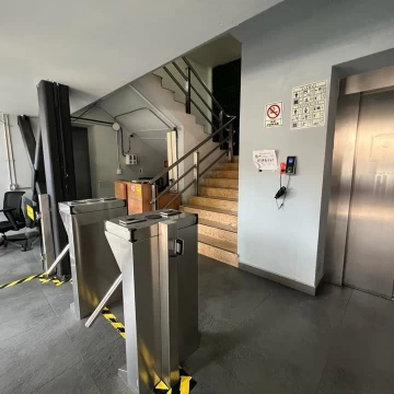RENTA EDIFICIO OFICINAS ROMA SUR