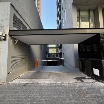 VENTA COCHERA ALMAGRO 