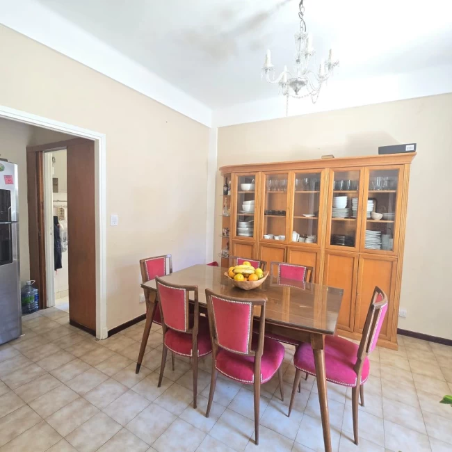 Venta Departamento 3ambientes con patio- San Cristobal