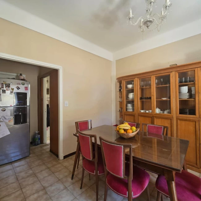 Venta Departamento 4 ambientes con patio- San Cristobal