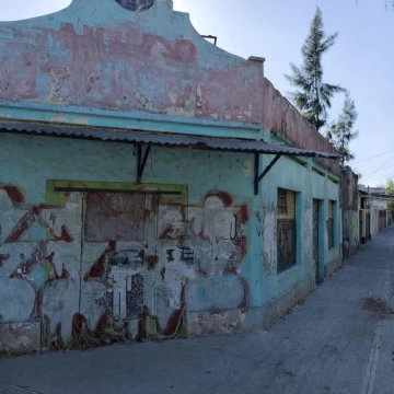 Local/ terreno en venta en Benavidez frente a estacion de trenes- OPORTUNIDAD