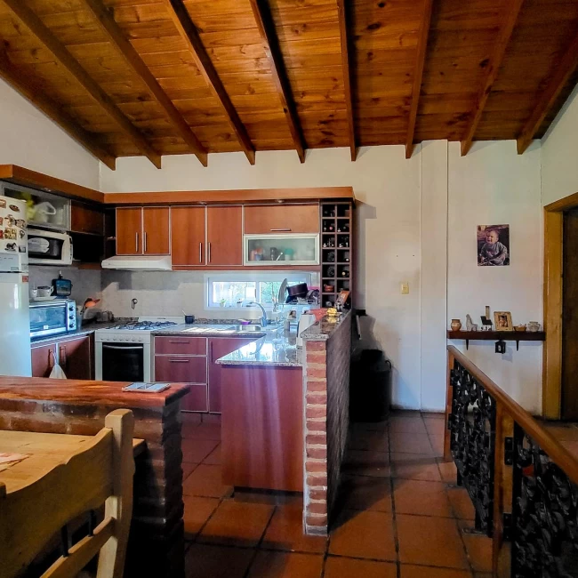 VENTA PH 4 AMBIENTES REFACCIONADO CON TERRAZA