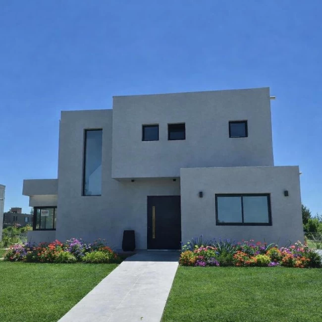CASA I VENTA I A LAGUNA I 3 DORMITORIOS I PILETA  I NAUDIR AGUAS PRIVADAS I ESCOBAR 