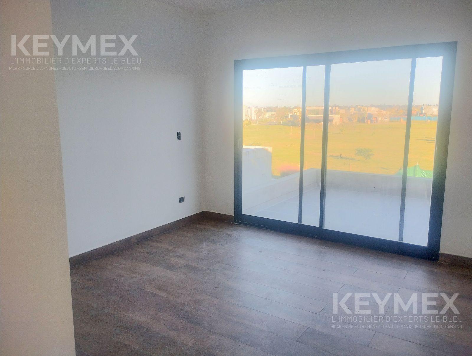Suite con acceso a terraza