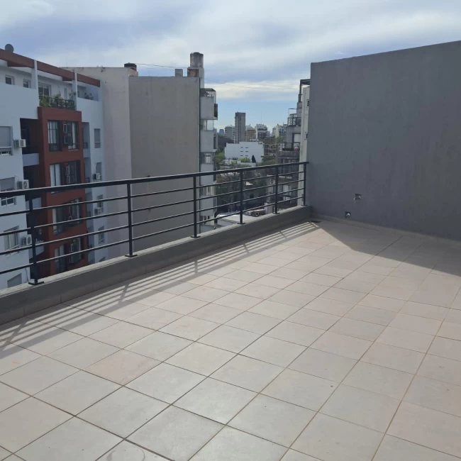VENTA DEPARTAMENTO 2 AMBIENTES COGHLAN BALCON TERRAZA