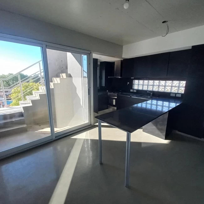 Venta Departamento 3 ambientes con cochera en Florida