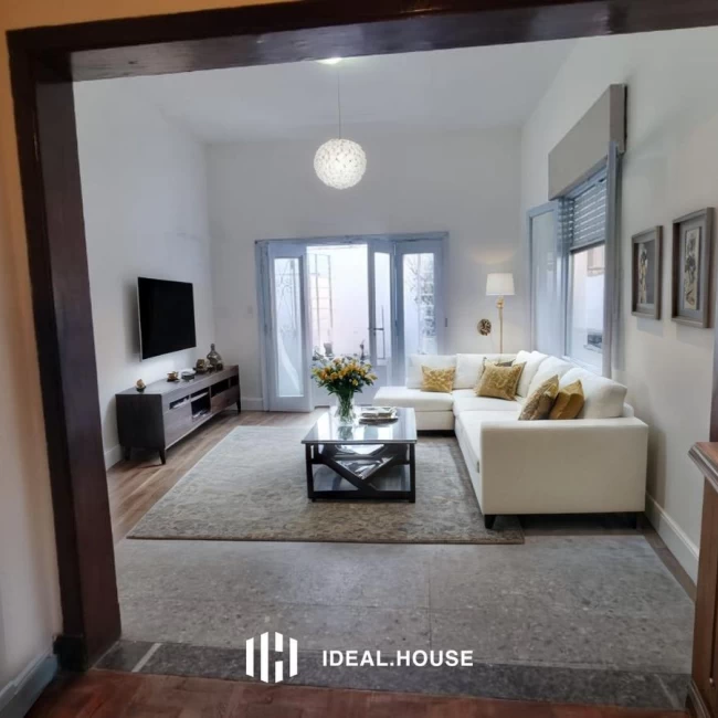 PH 3 amb, con patio y terraza venta