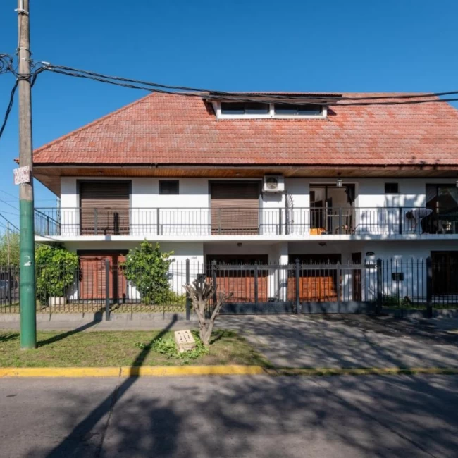 Casa triplex 5 ambientes APTO CRÉDITO temperley