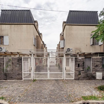 Casa Venta en Villa Sarmiento
