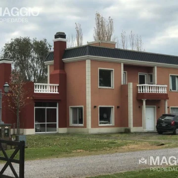 CASA VENTA LUJAN BARRIO CERRADO ARROYO DULCE