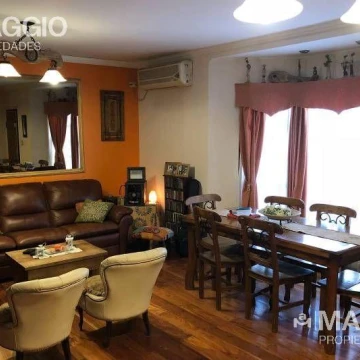 VENTA CASA 4 AMBIENTES VILLA SARMIENTO