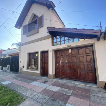 VENTA DUPLEX 3 AMBIENTES HAEDO