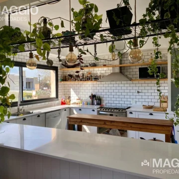 CASA VENTA LUJAN COMARCAS DE LUJAN SANTA IRENE