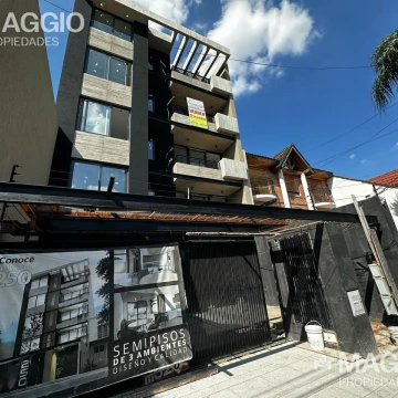 VENTA DEPARTAMENTO 3 AMBIENTES RAMOS MEJIA CON COCHERA