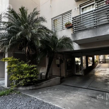 VENTA DEPARTAMENTO EN HAEDO 