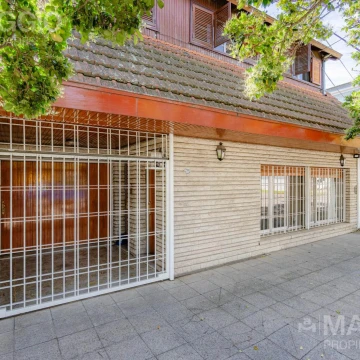 VENTA CASA EN VILLA SARMIENTO