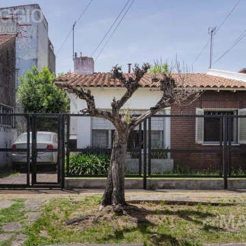 Casa 4 Ambientes Venta en Ramos Mejia