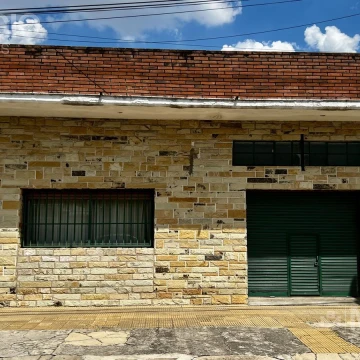VENTA CASA EN MORON 