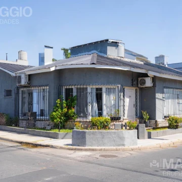 OPORTUNIDAD VENTA CASA EN VILLA SARMIENTO
