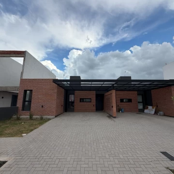 Manantiales San Ignacio Duplex de 3 dormitorios a estrenar en venta
