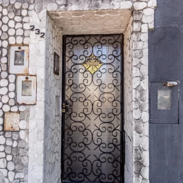 CASA INTERNA DE 2 DORMITORIOS BARRIO SARMIENTO RIO