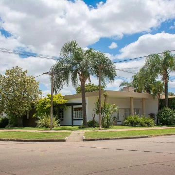 Casa en venta en Acebal 3 Dormitorios y Pileta