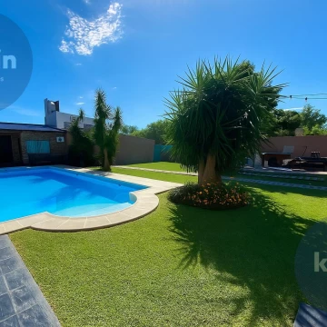 Quinta en Barrio Yaguaron - San Nicolas De Los Arroyos