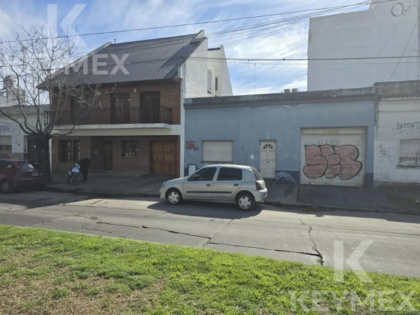 Venta Casa -  Lote en Av. 66 16 y 17 La Plata - Ideal Desarrollador