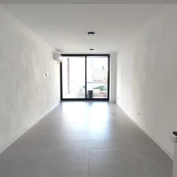 Venta en Palermo hollywood departamento con balcón al frente