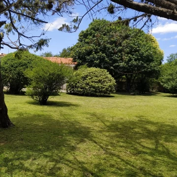 Casa sobre Lucrecia de Villalba