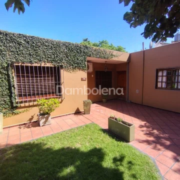 Casa  en Venta en Merlo