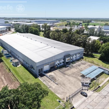 Imponente Galpón Industrial en Pilar — Venta y Alquiler- 8.166 M2