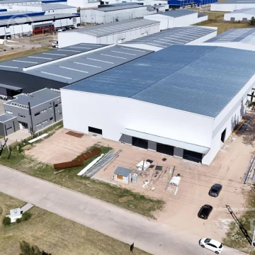 Nave Industrial 4.278 m2 AAA a estrenar - Parque Industrial Pitec 2 - Fcio. Varela