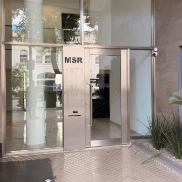 Departamento en venta c/ cochera en Centro
