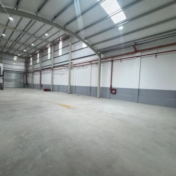 Depósito en alquiler - 800m2 - Mixtura 3 - Parque Chas