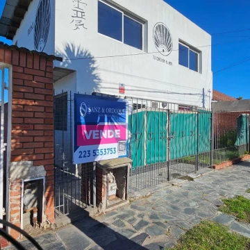 Venta PH cinco ambientes a reciclar en Rivadavia Bernardino, Mar del Plata