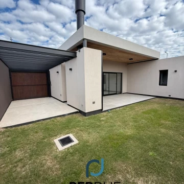 Casa en venta 3 dorm  Campo Chico zona sur