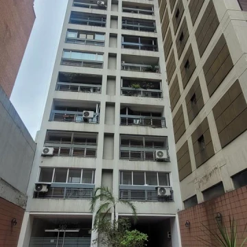 departamento en venta 3 dormitorios sobre avenida principal