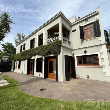 Casa en Venta de 6 ambientes en Vicente López