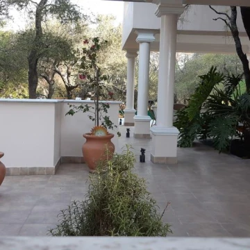 Casa en  VENTA EN COUNTRY LOMAS DE LA CAROLINA