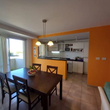 Departamento en venta 2 Dormitorios y 1/2  en Fontanas del Sur