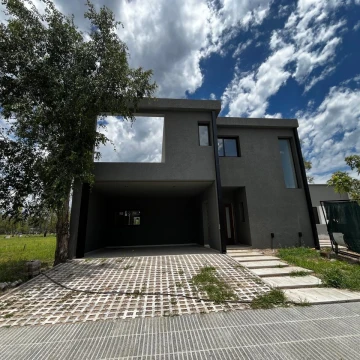 Casa en Venta de 2 Dormitorios en Barrio Nuevo Malagueño - A estrenar, posesión inmediata