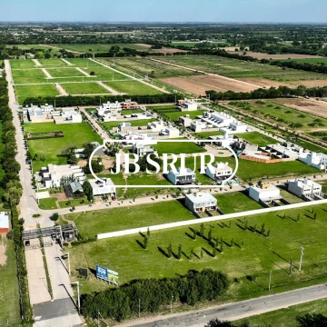 Lotes en venta 383,5m2 Apto Dúplex en Distrito Sur, etapa 1.